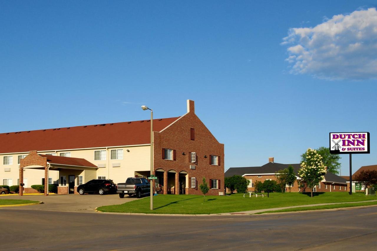 Dutch Inn And Suites Orange City Exterior photo